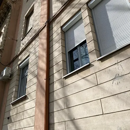 Paris - Center Апартаменты *