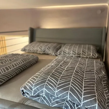 Paris - Center Apartment